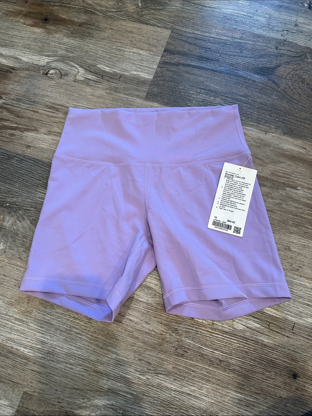 NEW with tags! Wunder Train HR Short 6" Lilac Breeze / Size 10